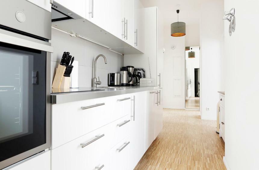Appartement Sc 01 By Rockchair L Superhost Status L 2 Bedrooms Boxspringbeds Balcony Elevator - Cozy Family & Business Flair Welcomes You! *
