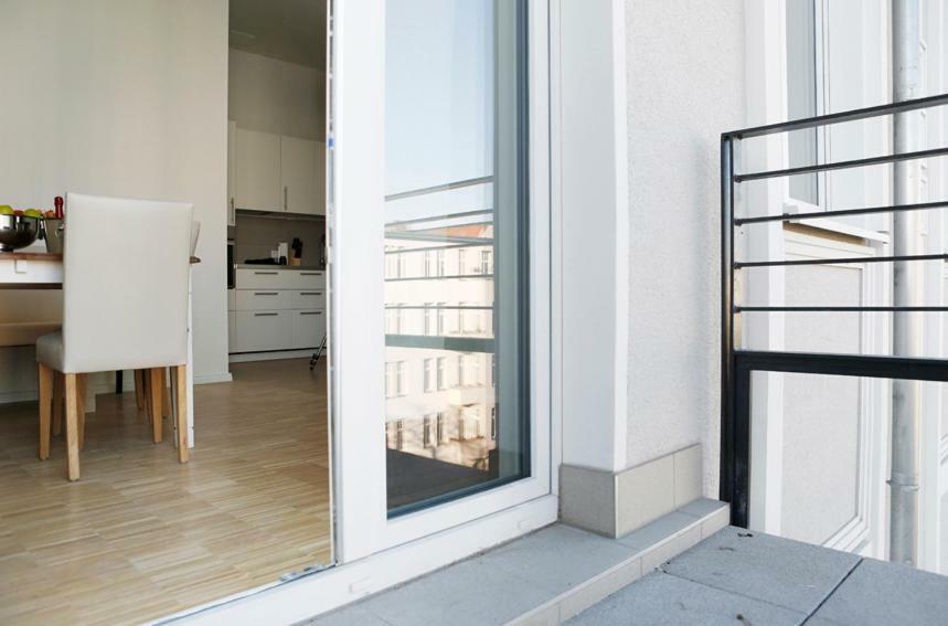 Appartement Sc 01 By Rockchair L Superhost Status L 2 Bedrooms Boxspringbeds Balcony Elevator - Cozy Family & Business Flair Welcomes You! Berlijn
