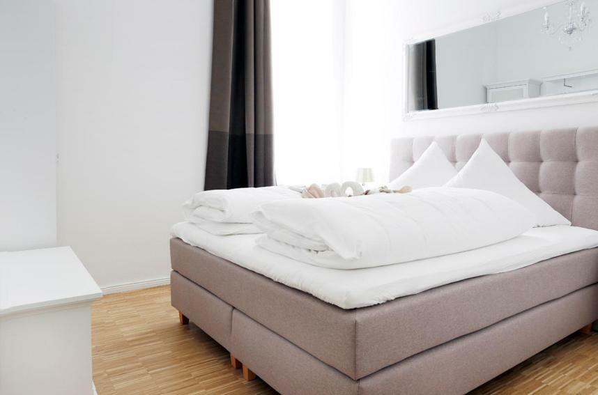 Sc 01 By Rockchair L Superhost Status L 2 Bedrooms Boxspringbeds Balcony Elevator - Cozy Family & Business Flair Welcomes You! * Berlijn